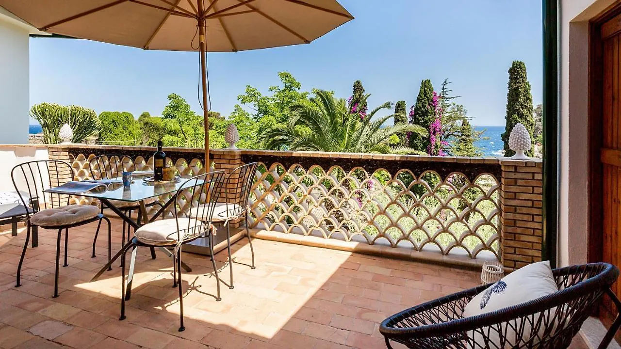 La Matrangela Charme Apartments Taormina 0*,  Italien